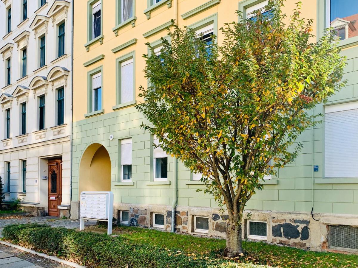 Gemuetliche Ferienwohnung Am Uniklinikum Leipzig -"Pauli" Екстериор снимка